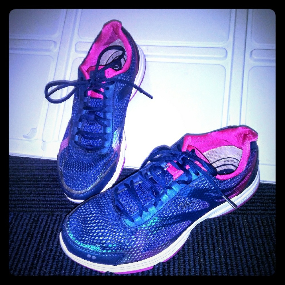 COPY - Like New Ryka Athletic shoes